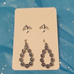 4/$20 Elegant Silver and Blue Earrings Set